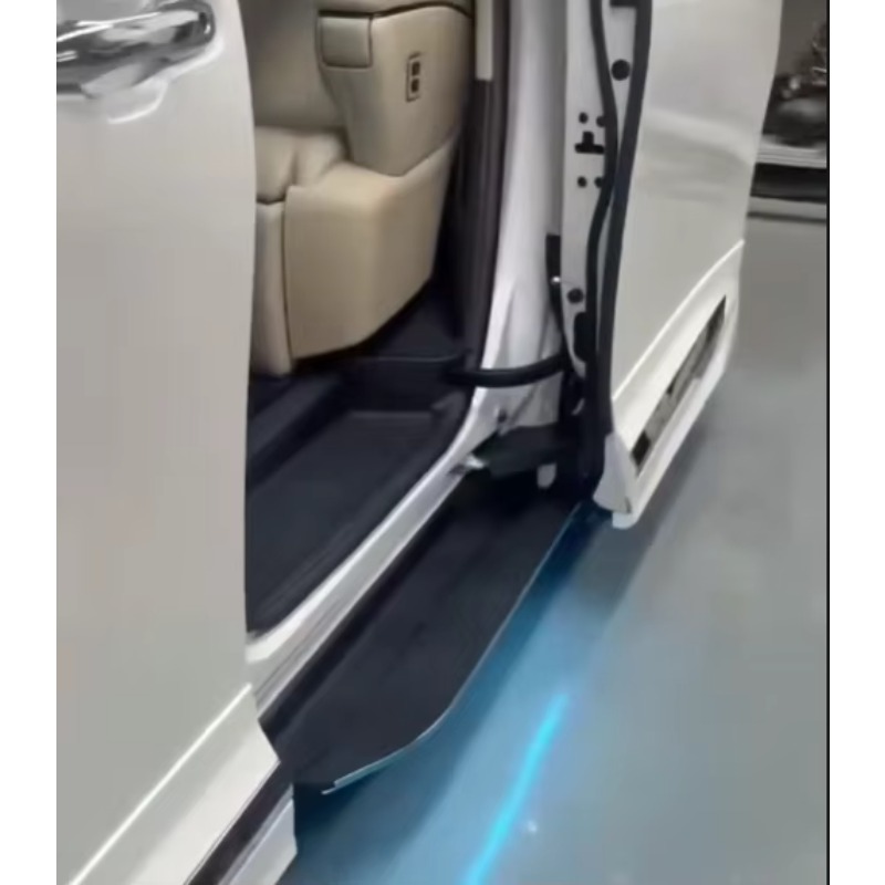 Car Led Light - อุปกรณ์ตกแต่งภายนอกรถยนต์ บันไดข้างแบบอัตโนมัติสำหรับ Toyota Crown Vellfire Alphard