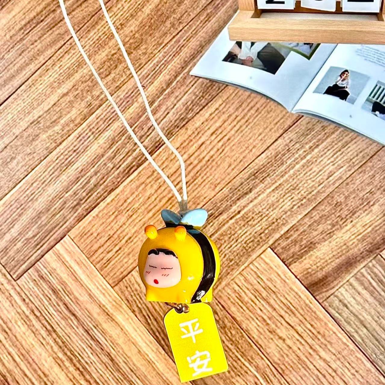 ตุ๊กตาคราโยน ชินจัง คอสเพลย์รู - Car Mirror บทวิจารณ์และราคา